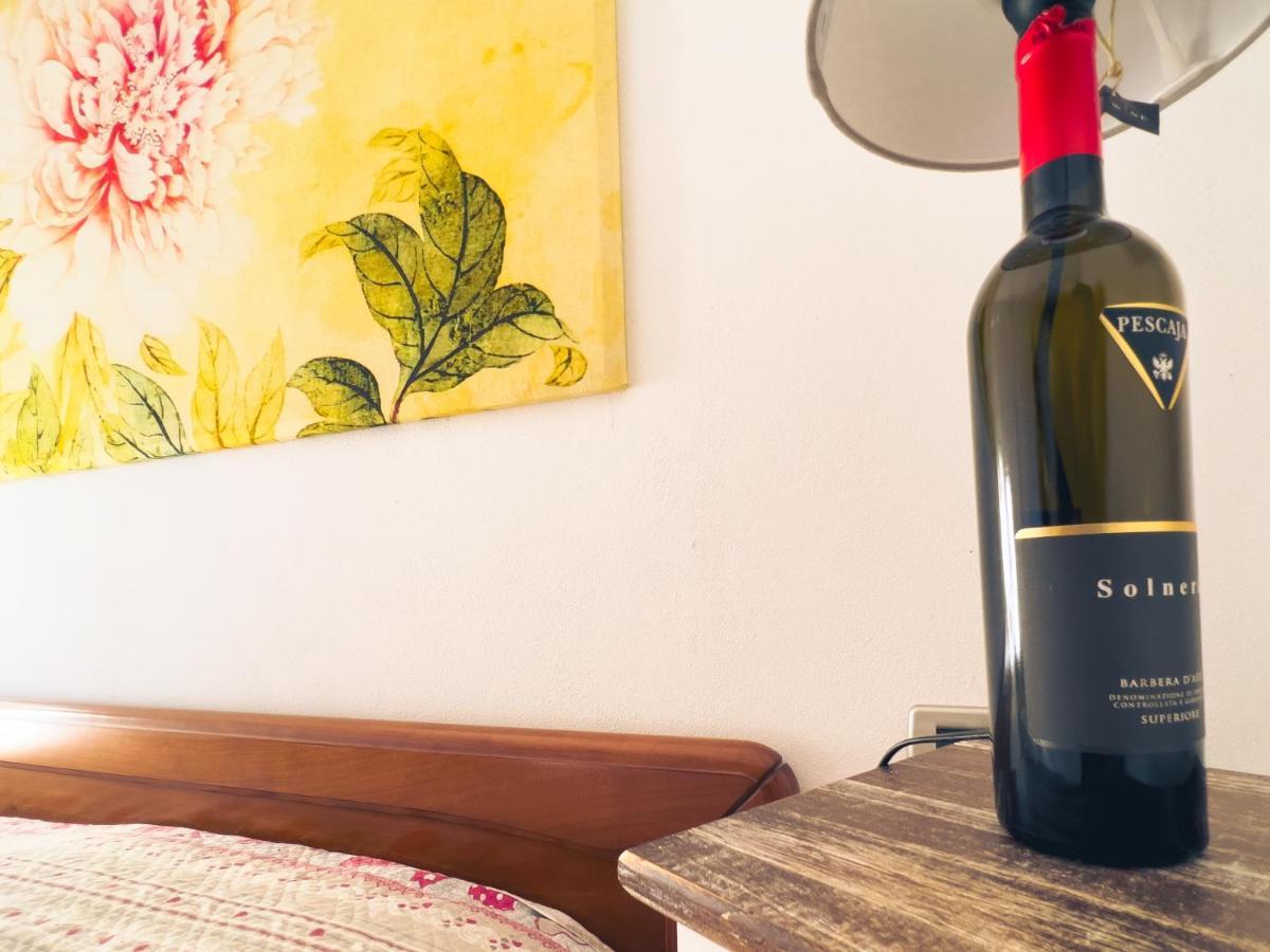 Tenuta Monteoliveto - Family Cottage - Agriturismo Nelle Langhe Vesime Buitenkant foto
